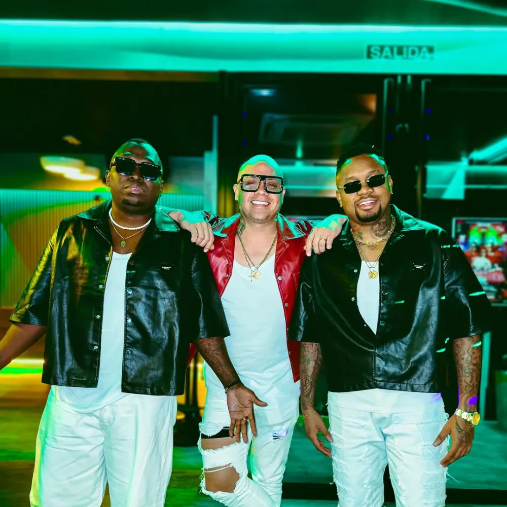 DJ Kenzo & 3D Corazones